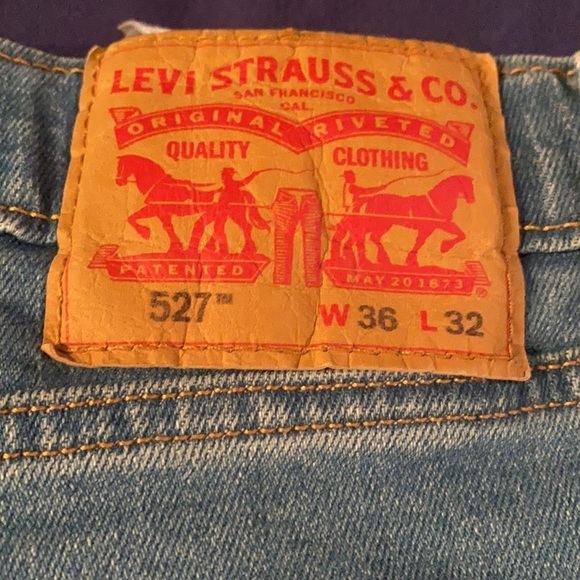 ❤️❤️❤️ HOST PICK!! 36/32 Levi’s 527 Jeans - Picture 2 of 10